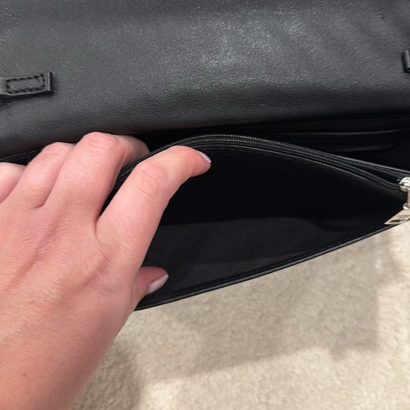 NWT Badgley Mischka  Black Crossbody Bag with round logo - Picture 8 of 10